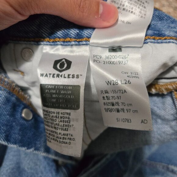 levis 501 cropped jeans - Picture 3 of 4